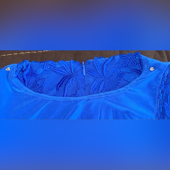 Ralph Lauren Crochet Lace Blue Floral Dress in Size 2 - Picture 7 of 7